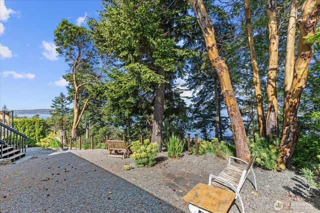 715 Onamac Way, Camano Island, WA 98282