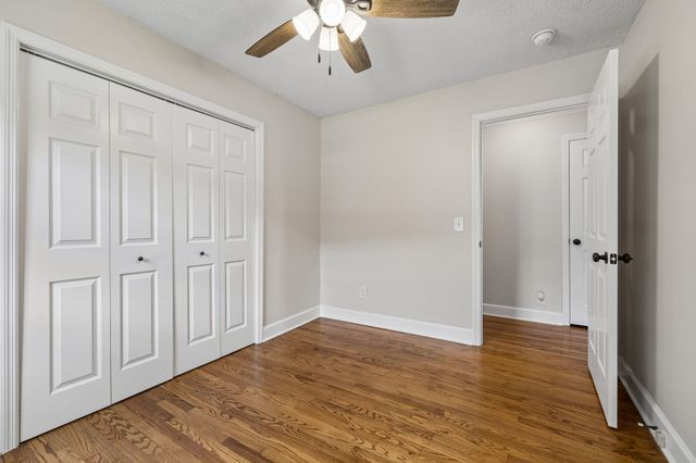 516 Crestwood Dr, Lafayette, TN 37083