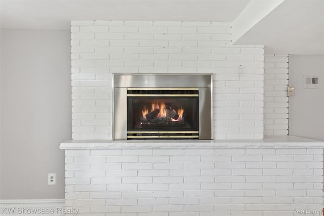 804 Bonita Drive, White Lake Charter Township, MI 48383