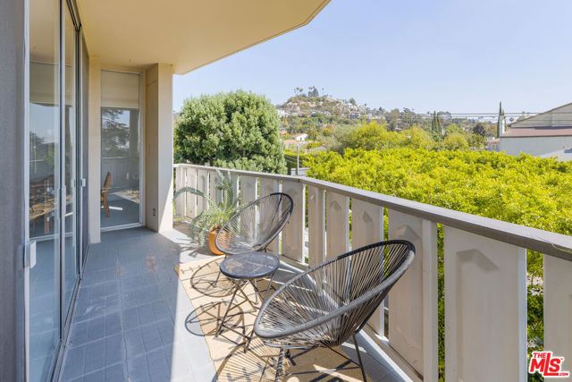 4411 Los Feliz Boulevard 307, Los Angeles, CA 90027