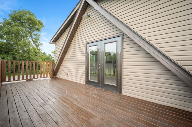 28 Henderson Rd, Lynchburg, TN 37352
