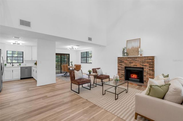31018 COVE ROAD, Tavares, FL 32778