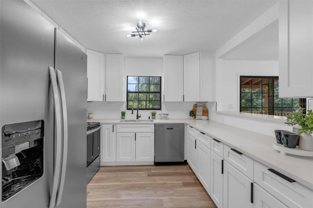 31018 COVE ROAD, Tavares, FL 32778