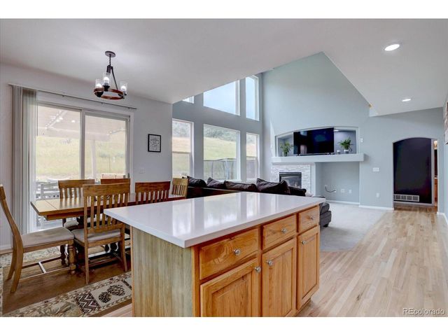 7217 Red Mesa Ct, Littleton, CO 80125