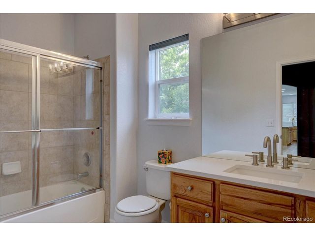 7217 Red Mesa Ct, Littleton, CO 80125