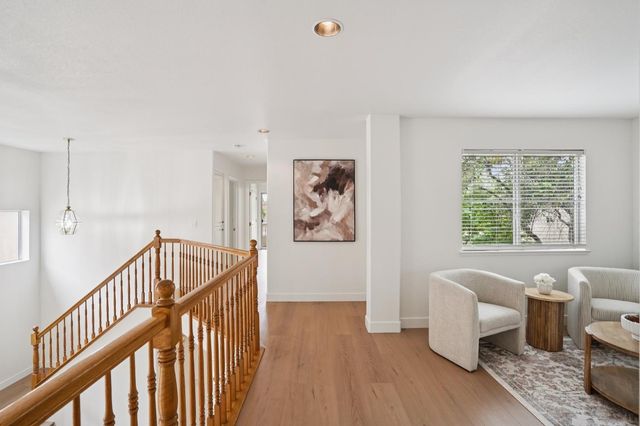 1587 Palatia Dr, Roseville, CA 95661