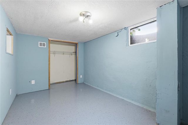 2118 S 47TH Street, Kansas City, KS 66106
