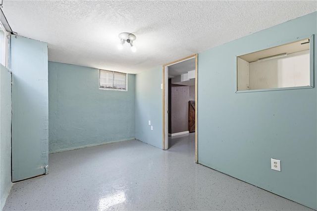 2118 S 47TH Street, Kansas City, KS 66106
