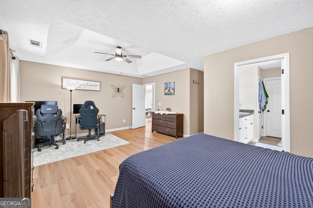 1429 Silvergate Way, Winder, GA 30680