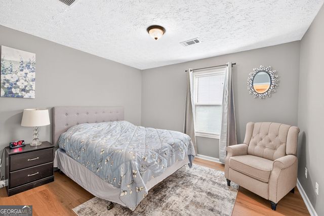 1429 Silvergate Way, Winder, GA 30680