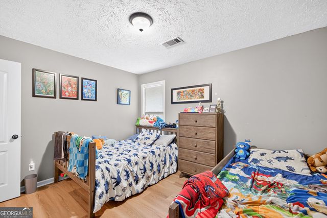 1429 Silvergate Way, Winder, GA 30680