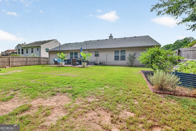 1429 Silvergate Way, Winder, GA 30680