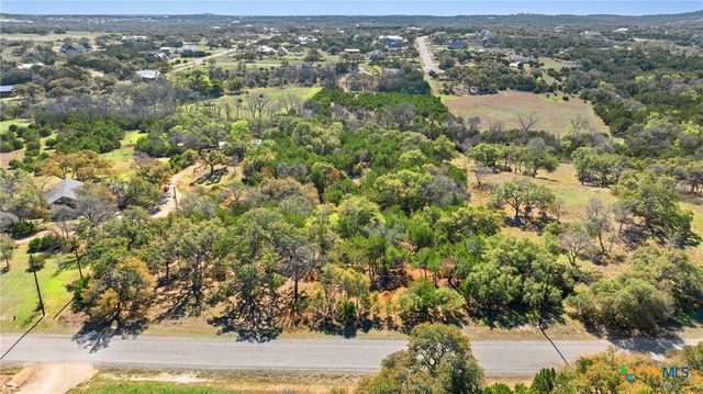 111 La Luna Drive, Blanco, TX 78606