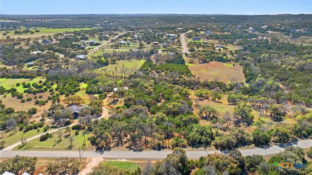 111 La Luna Drive, Blanco, TX 78606