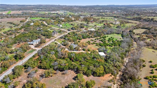 111 La Luna Drive, Blanco, TX 78606