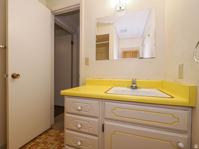 5937 W 11140 N, Highland, UT 84003