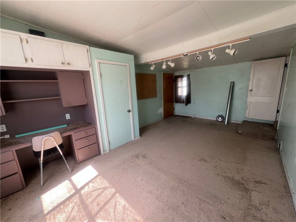 410 4th Street E, Roundup, MT 59072 photo 11