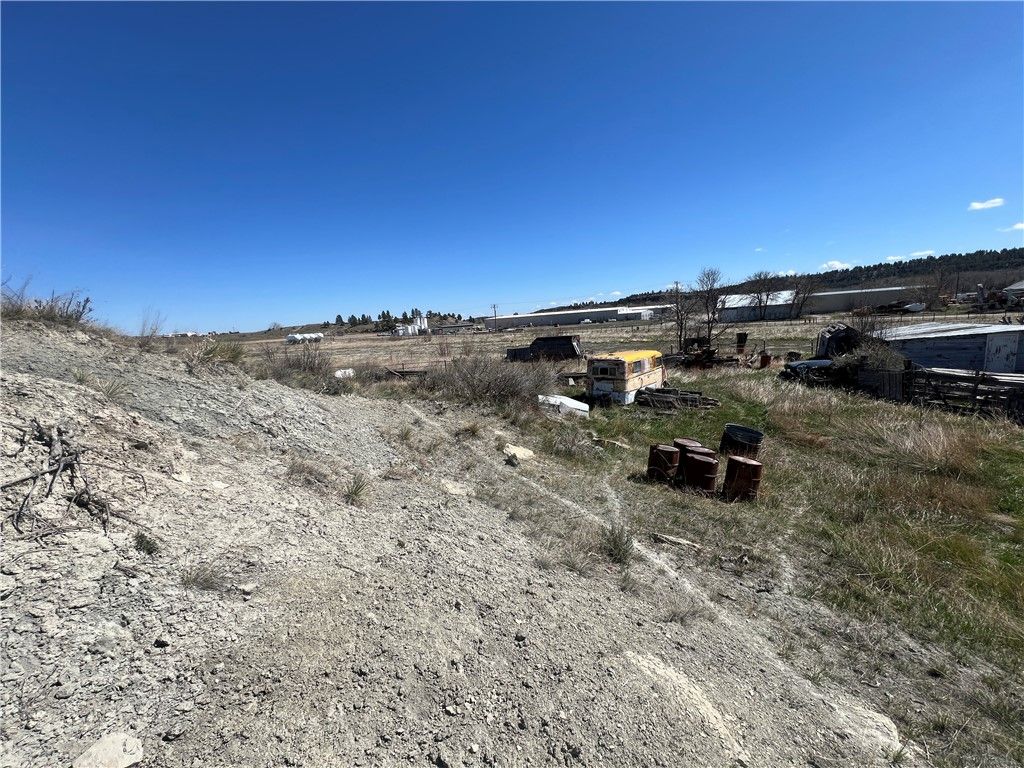 410 4th Street E, Roundup, MT 59072 photo 21