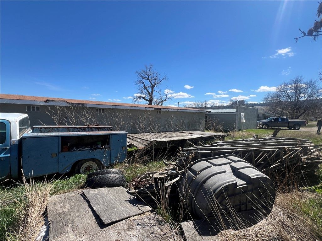 410 4th Street E, Roundup, MT 59072 photo 30