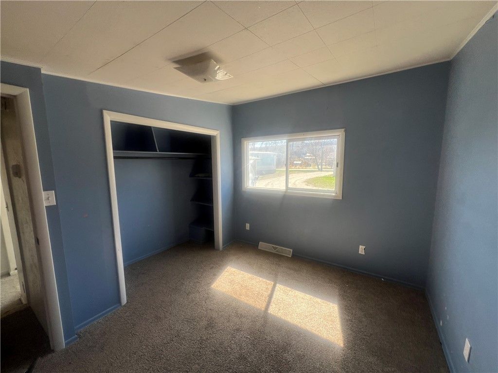 410 4th Street E, Roundup, MT 59072 photo 7