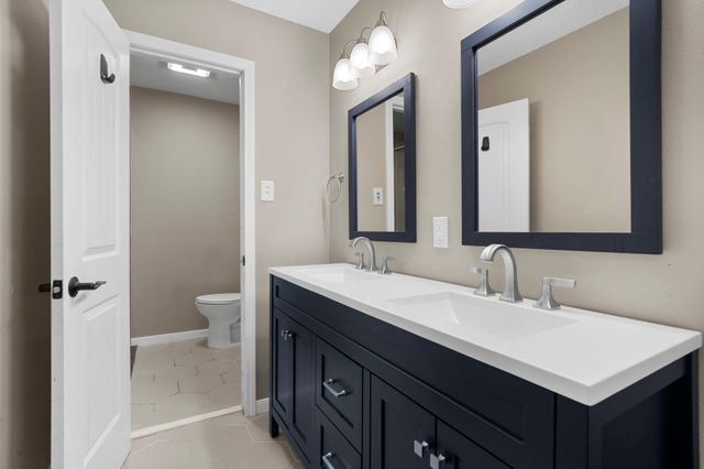 2407 Wagon Run, Sugar Land, TX 77479