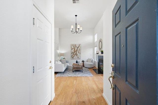 213 Moresby Lane, Redwood City, CA 94063