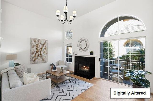213 Moresby Lane, Redwood City, CA 94063