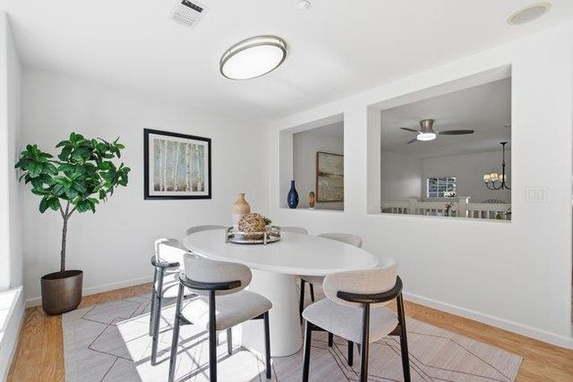 213 Moresby Lane, Redwood City, CA 94063
