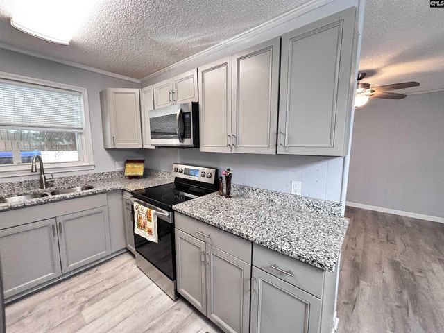 401 Ravenscroft Road, West Columbia, SC 29172