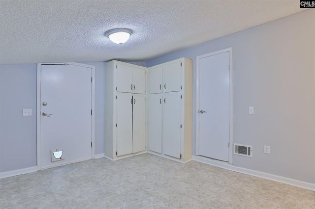 401 Ravenscroft Road, West Columbia, SC 29172