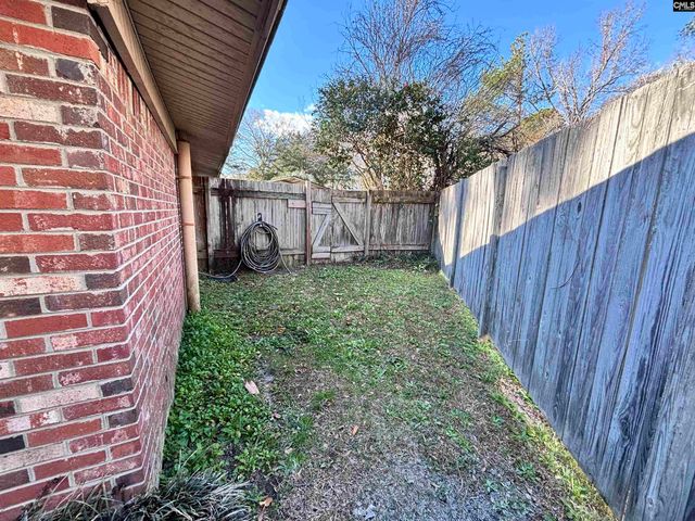 401 Ravenscroft Road, West Columbia, SC 29172