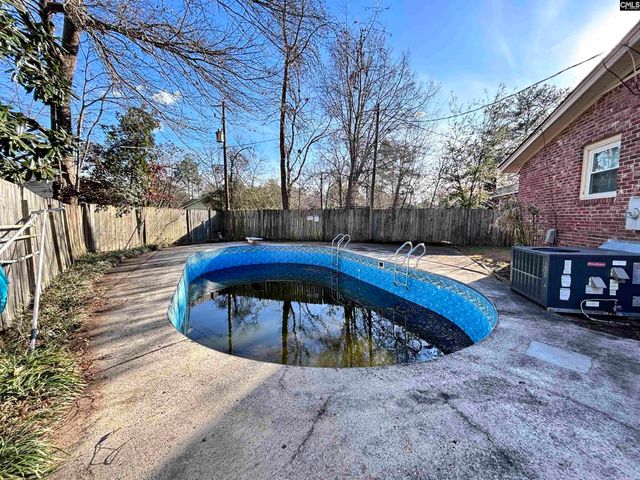 401 Ravenscroft Road, West Columbia, SC 29172