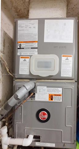 921 NE 199th St 107, Miami, FL 33179