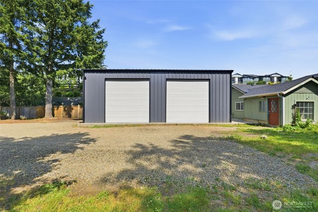1211 NE McWilliams, Bremerton, WA 98311