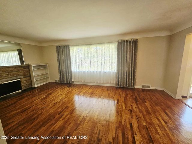 101 Rancho Street, Eaton Rapids, MI 48827