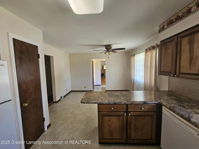 101 Rancho Street, Eaton Rapids, MI 48827