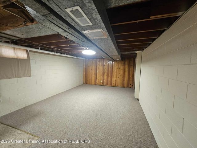 101 Rancho Street, Eaton Rapids, MI 48827