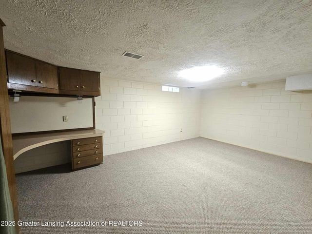 101 Rancho Street, Eaton Rapids, MI 48827