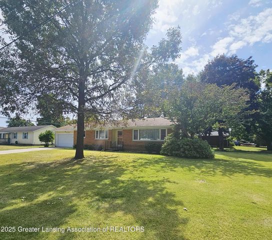 101 Rancho Street, Eaton Rapids, MI 48827