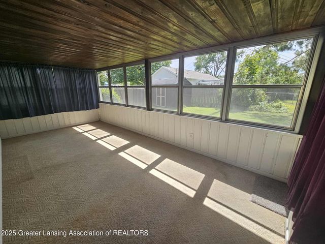 101 Rancho Street, Eaton Rapids, MI 48827