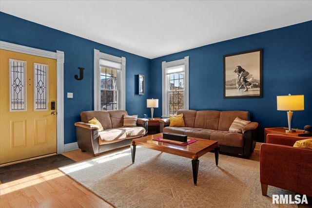 1637 S GLENWOOD Avenue, Springfield, IL 62704