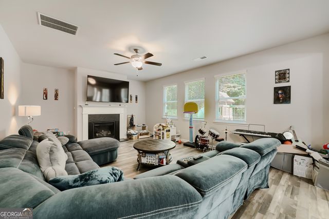 378 Paden Way, Jonesboro, GA 30238