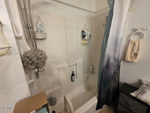 421 Juniper Street, Greeneville, TN 37745