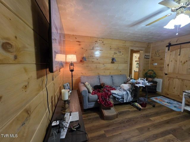 421 Juniper Street, Greeneville, TN 37745