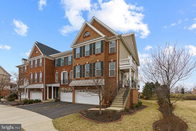 43163 MITCHAM SQ, Ashburn, VA 20148