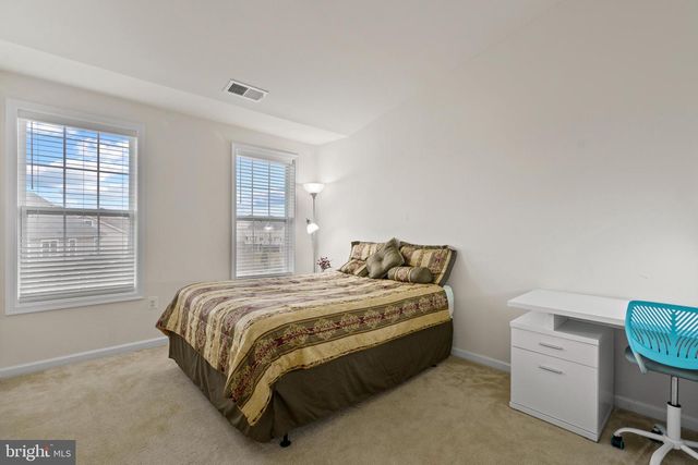 43163 MITCHAM SQ, Ashburn, VA 20148