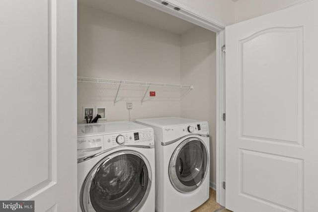 43163 MITCHAM SQ, Ashburn, VA 20148