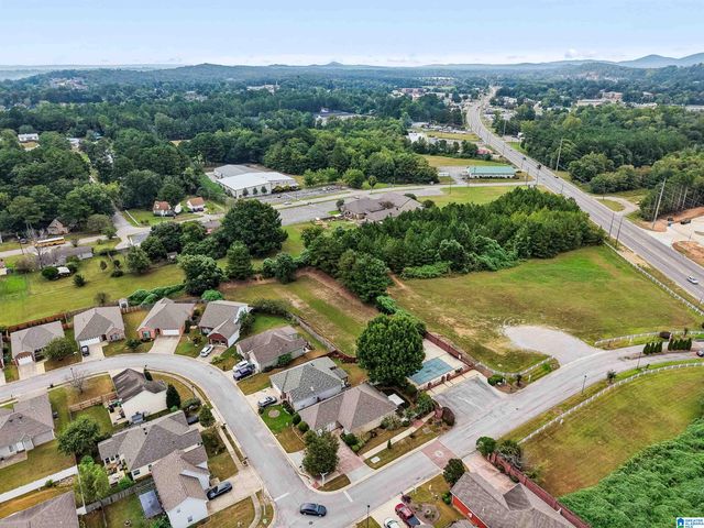 1205 WINDSOR PARKWAY, Moody, AL 35004