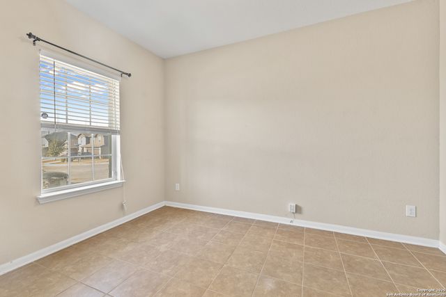 4402 Rucker Park, Converse, TX 78109