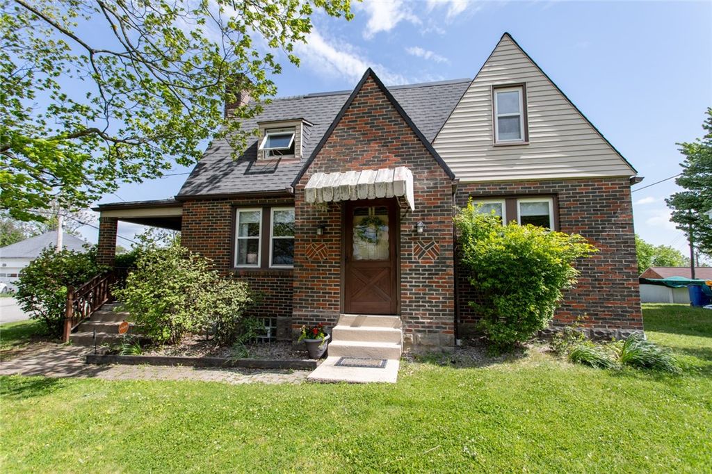 3211 Willett Rd, Baldwin Boro, PA 15227